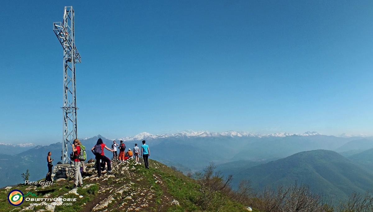 21 Cima del Misma con vista verso l'alta Val Seriana .jpg